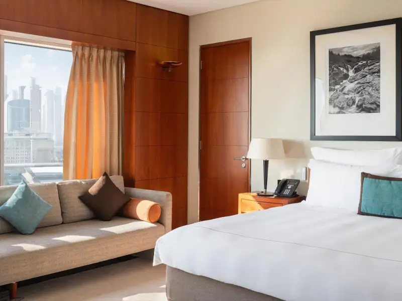 JUMEIRAH EMIRATES TOWERS -DUBAI